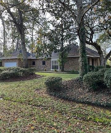 2nd image of 305 Ouachita Pl