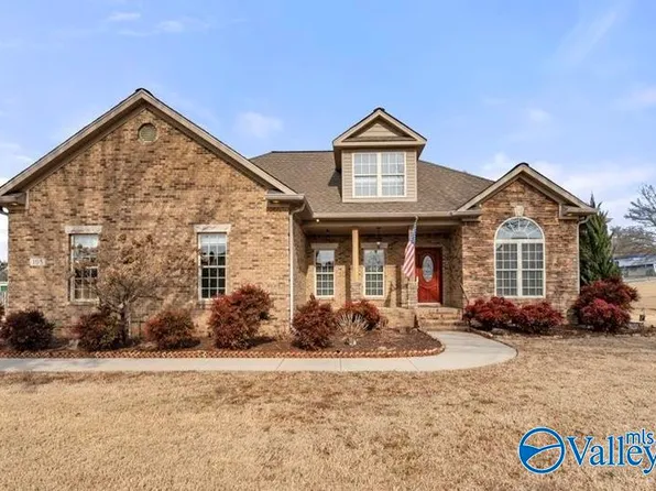 105 Patdean Dr, Huntsville, AL 35811
