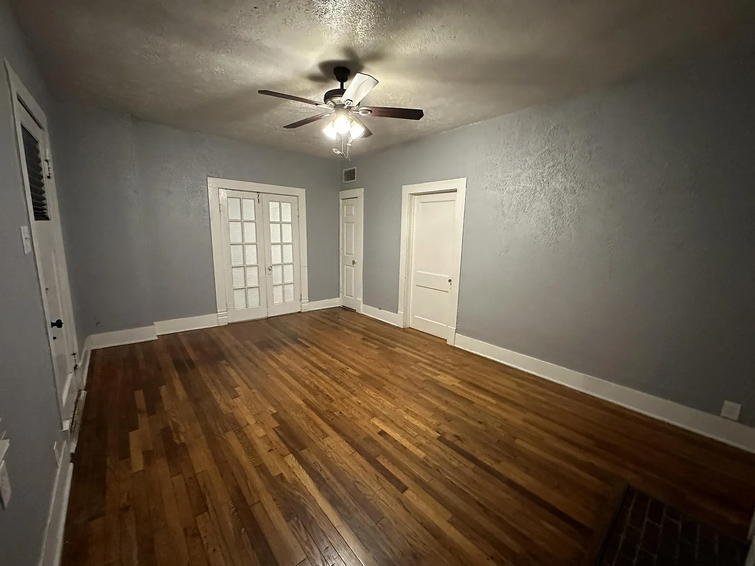 132 Woodland St. - 1 — Photo 4