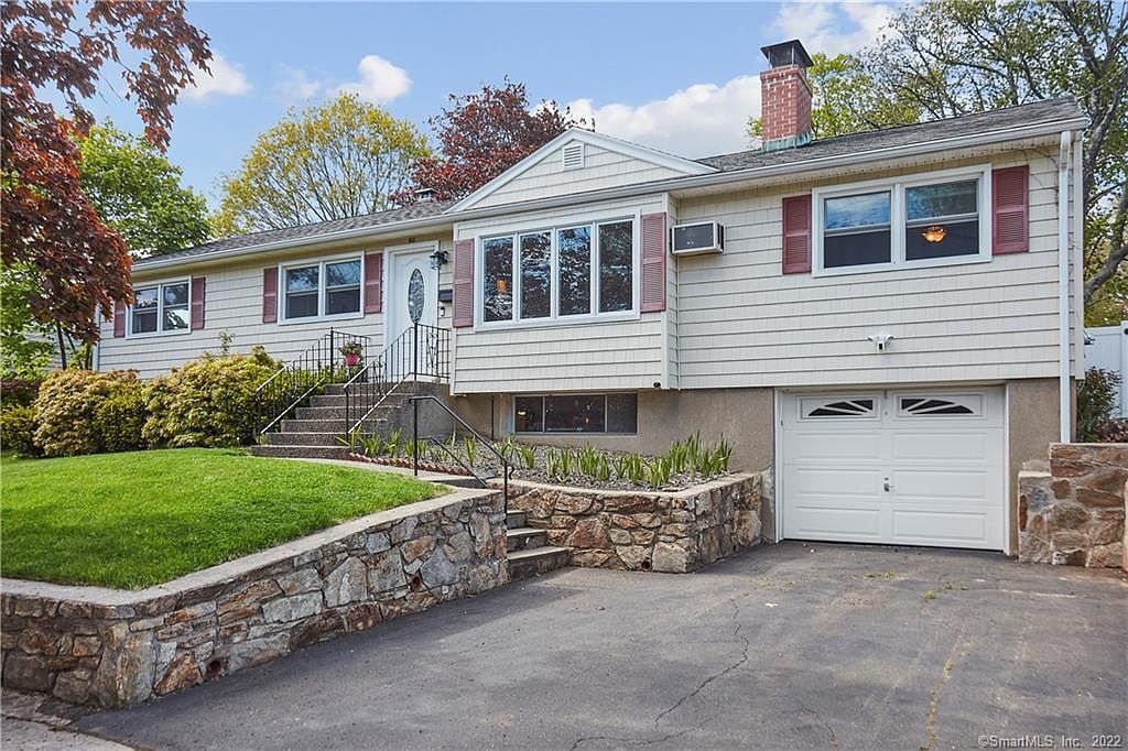 80 Mapledale Ave, Stratford, CT 06614 Zillow