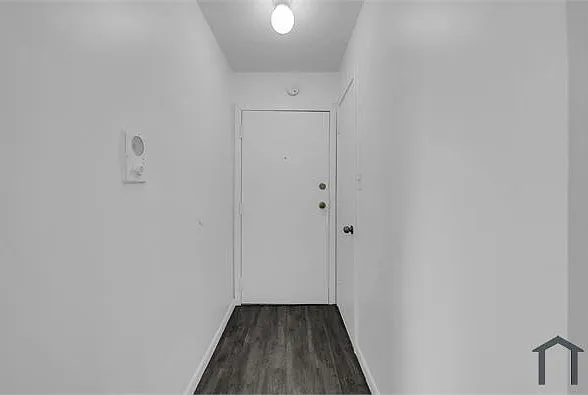 8259 Schaefer Hwy #1 — Photo 19