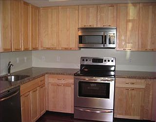 4th image of 3430 Dauphine St