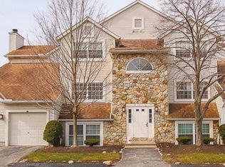 28100 Detroit Rd APT A1, Westlake, OH 44145