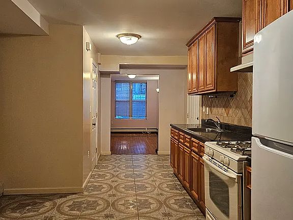 2nd image of 24-40 26th St #1B