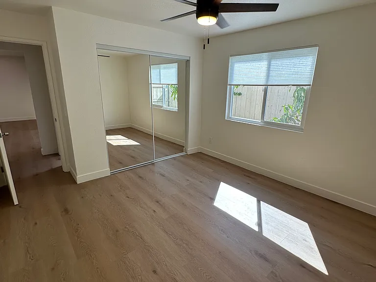 410 Zenith St #2 — Photo 10