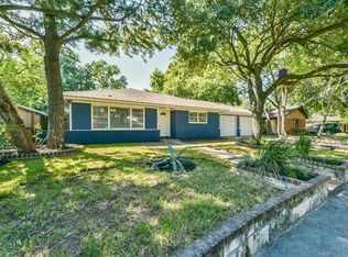 7901 Longridge Dr, Houston, TX 77055