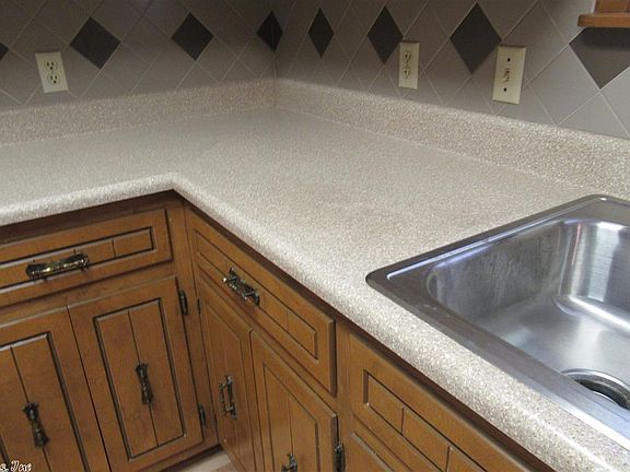 5th image of 143 Ponderosa Dr