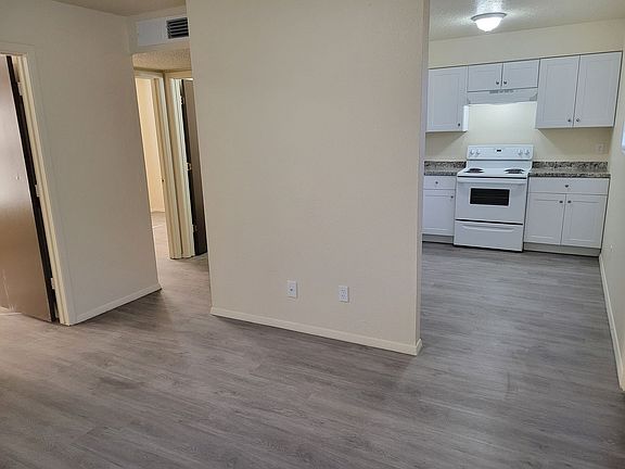 5th image of 1100 La Fonda Dr #7