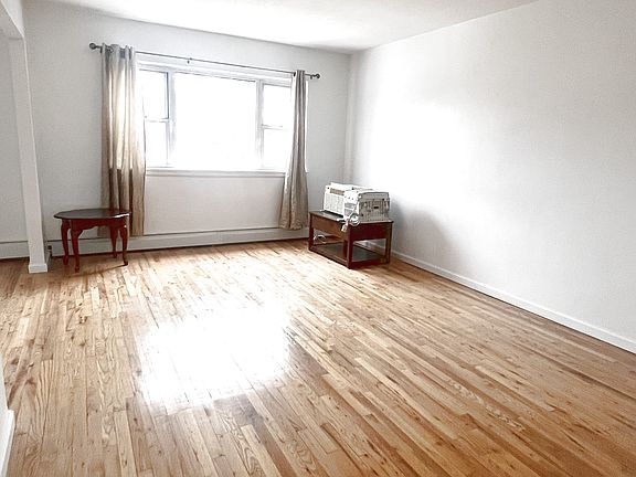 5th image of 36-26 24th St #2