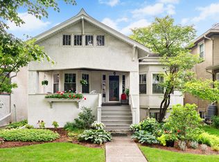 1021 Clinton Ave, Oak Park, IL 60304