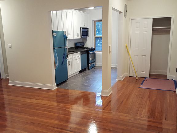 3rd image of 4310 50th St #2J