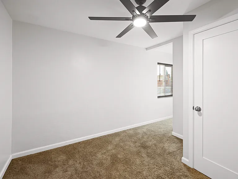 5139 Ewing St — Photo 17