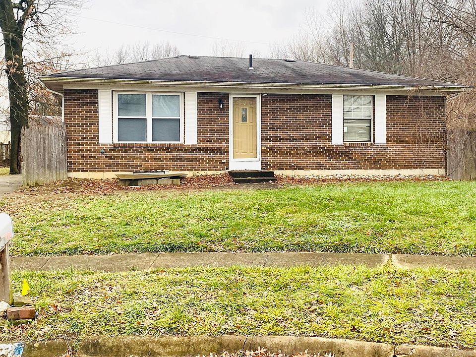 1st image of 2619 Blackthorne Pl