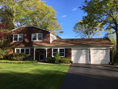 24 Whitmore Ln, Coram, NY, 11727