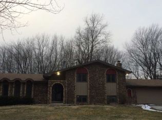 2737 Glenwood Dyer Rd, Lynwood, IL 60411