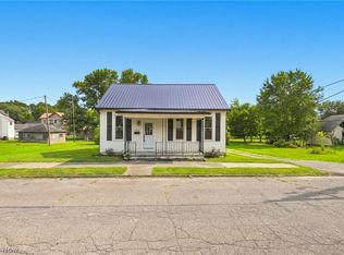 520 Foster Ave, Cambridge, OH 43725
