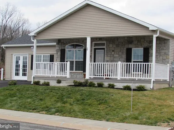 172 Random Rd, Douglassville, PA 19518