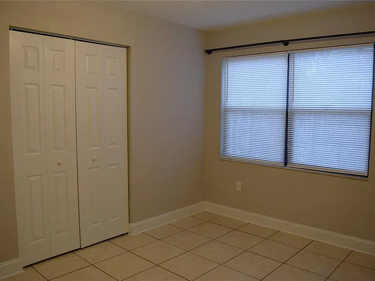 7423 SW 42nd Pl — Photo 15