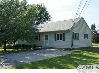 2625 Iowa Dr, Troy, MI