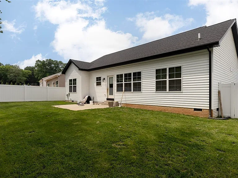 1254 Melody Ave — Photo 27
