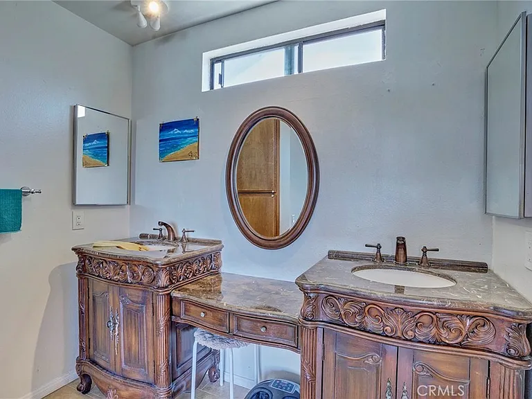 1409 Lakeside Ln — Photo 23