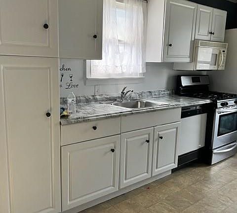 5th image of 2410 Milby St