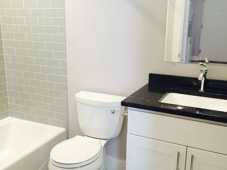 4 E Athens Ave #106 — Photo 5