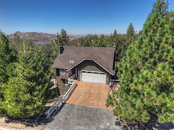 2nd image of 27398 Matterhorn Dr
