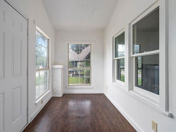 3rd image of 2817 NW 12th St
