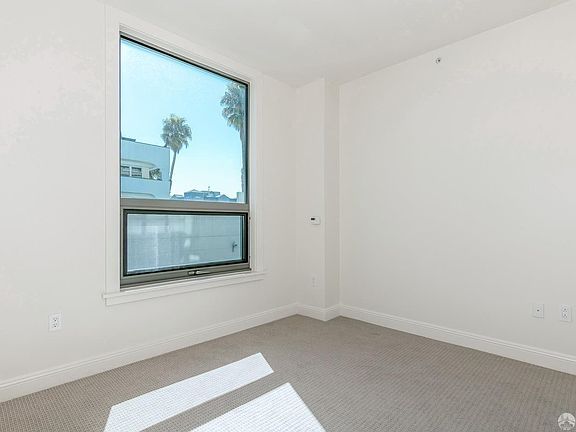 4th image of 588 Minna St #202