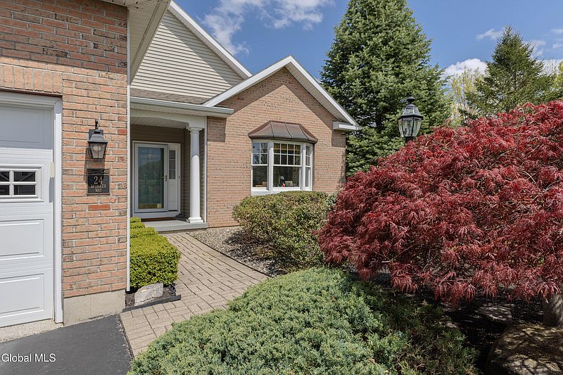 4th image of 24 Brinker Way