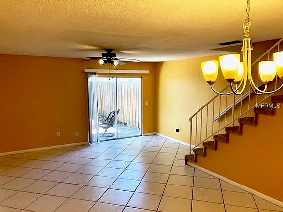 4th image of 6127 Oak Cluster Cir