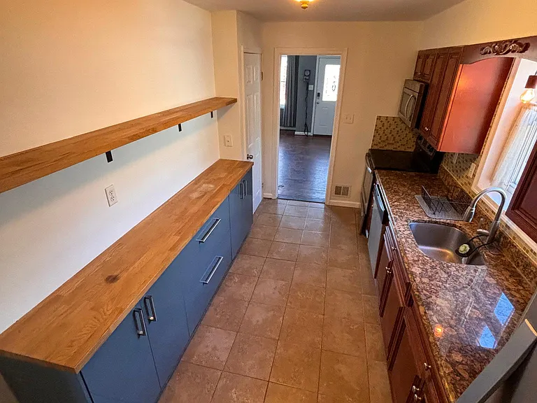 Rosemary Ln — Photo 12