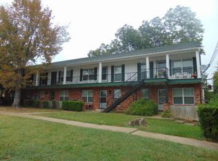 404 Neches St APT E, Jacksonville, TX 75766
