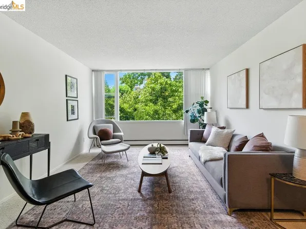 2601 College Ave APT 203, Berkeley, CA 94704