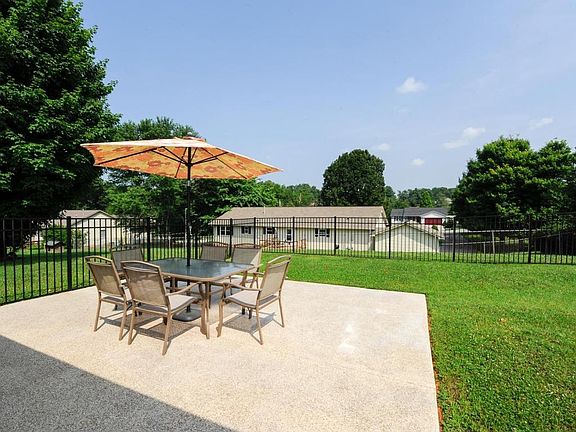 5th image of 715 Lansdale Dr
