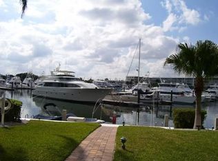 21 Yacht Club Dr APT 105, North Palm Beach, FL 33408