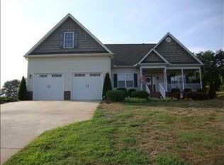 7 Gerru Ct, Taylors, SC 29687