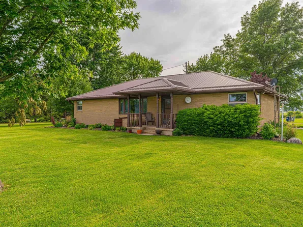 763 600th Ave, Elkhart, IL 62634