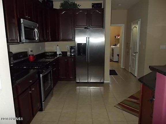 3rd image of 42478 W Cheyenne Dr