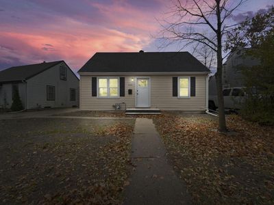 4641 West Montrose AVENUE, Milwaukee, WI, 53219