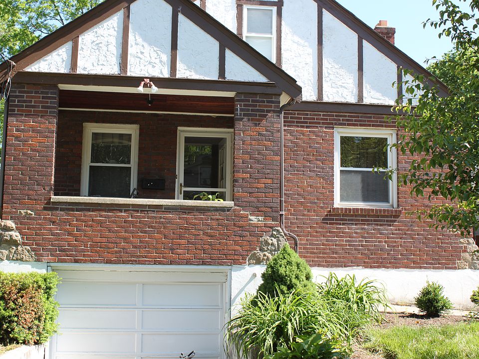 2nd image of 6922 Grace Ave