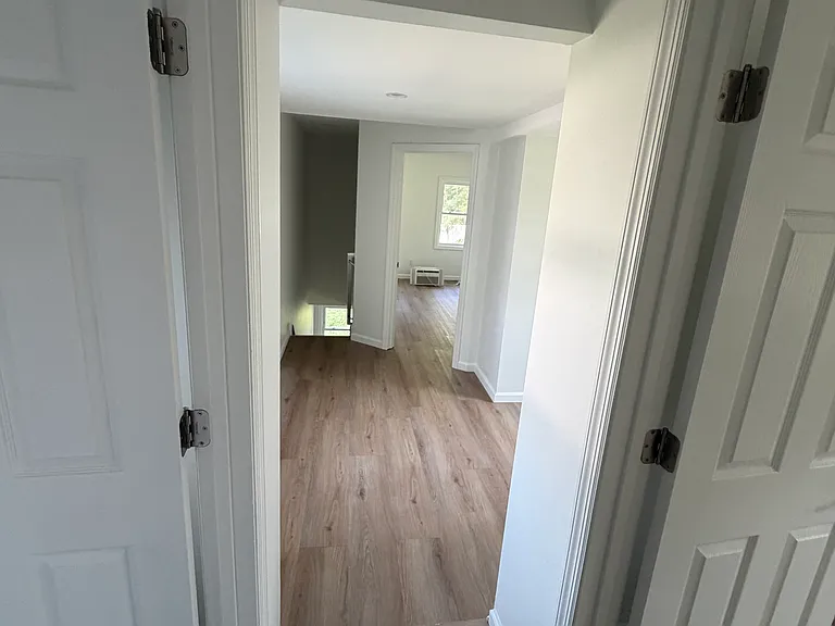 Grove Ave — Photo 11