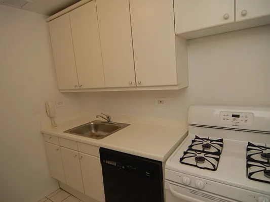 Rented by Sotheby's International Realty | media 3