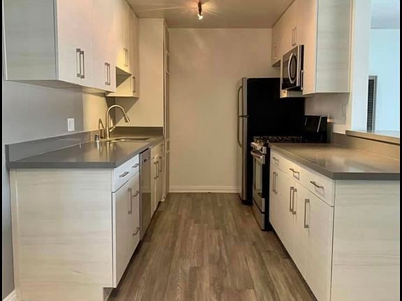 4th image of 1615 Park Ave APT 11