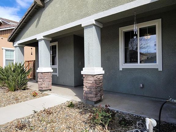 4th image of 15908 Crescent Park Cir