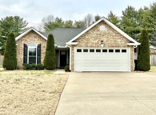 1428 Harrington Dr, Gallatin, TN 37066