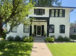 207 W 67th Ter, Kansas City, MO 64113
