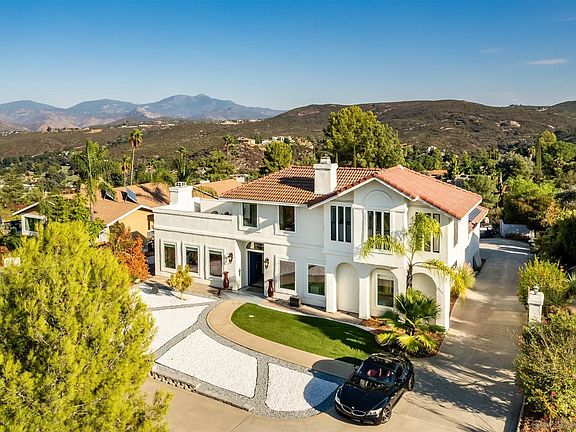 5th image of 23713 Calistoga Pl