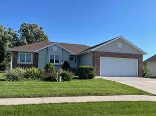 415 E 48th St, Kearney, NE 68847